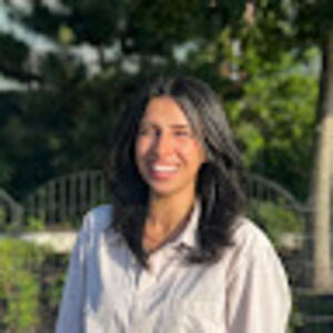 Meet your Posher, Yassmine